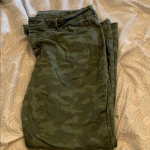 Old Navy Rockstar Camo Jeans